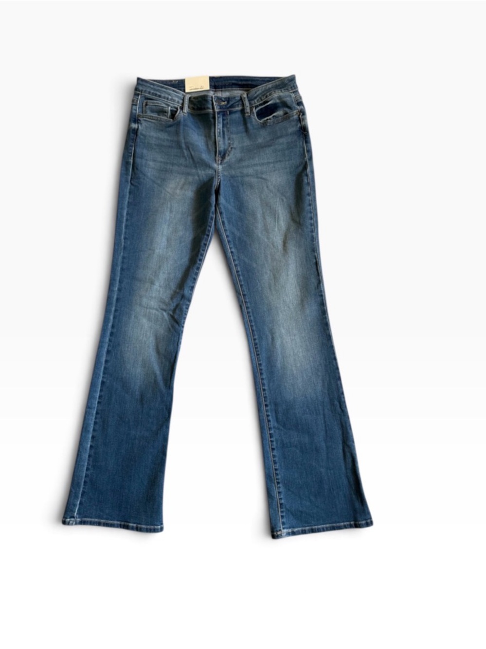 NWT Calvin Klein Modern Bootcut Jeans size 31x32